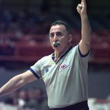 “Fue un ícono”: lamentan el fallecimiento del exárbitro de baloncesto Calvin Pacheco