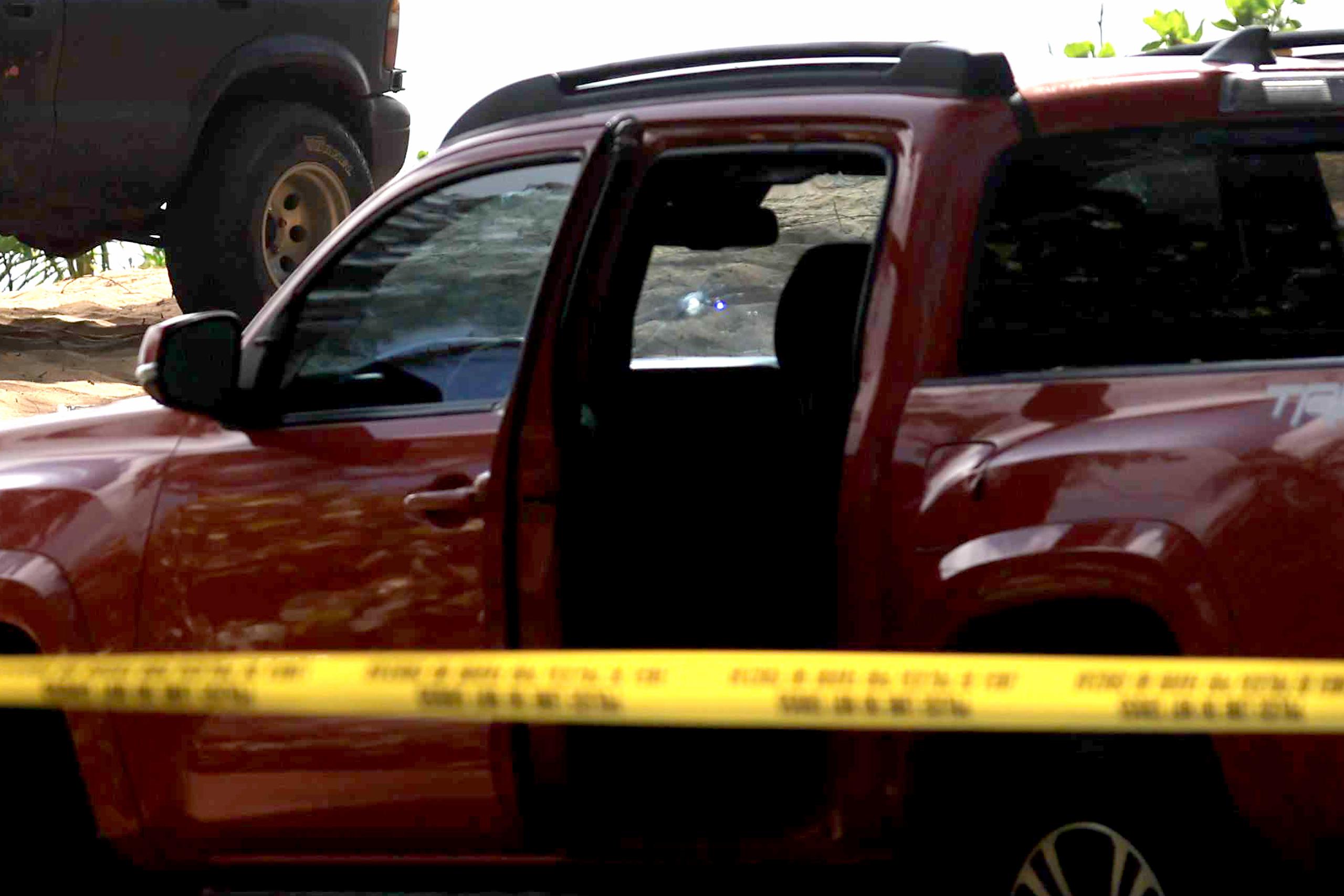 La Policía reportó el asesinato de dos adolescentes en la madrugada del 25 de julio de 2023, dentro de un vehículo estacionado en la playa de la carretera PR-187 de Piñones, en Loíza,