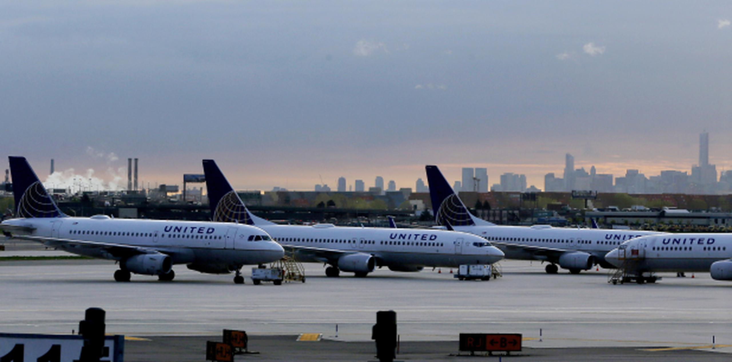 Los vuelos de United Airlines hoy en Estados Unidos se encuentran varados. (Archivo)
