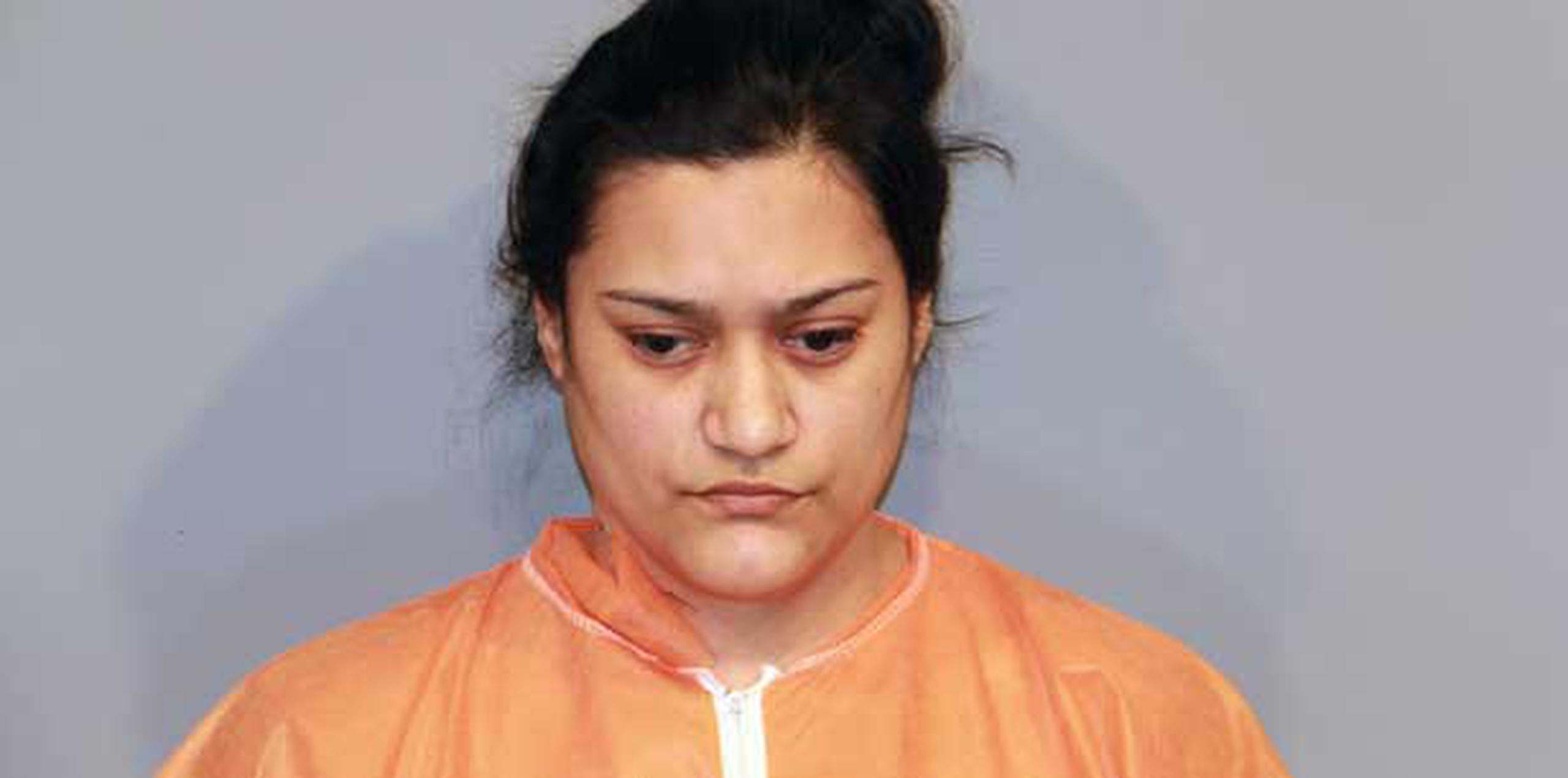 Connie Villa enfrenta un cargo de asesinato premeditado y cuatro cargos de intento de homicidio.  (AP/Departamento de Policía de Casa Grande)