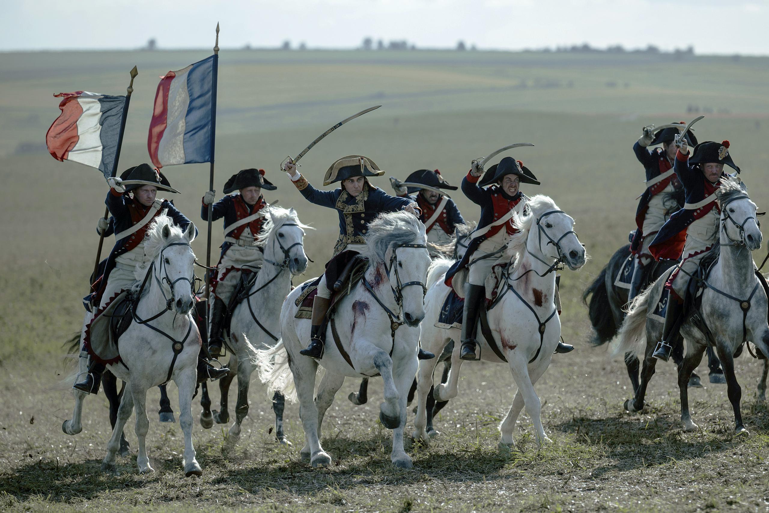 En esta imagen proporcionada por Sony Pictures, una escena de "Napoleon". (Kevin Baker/Sony Pictures vía AP)