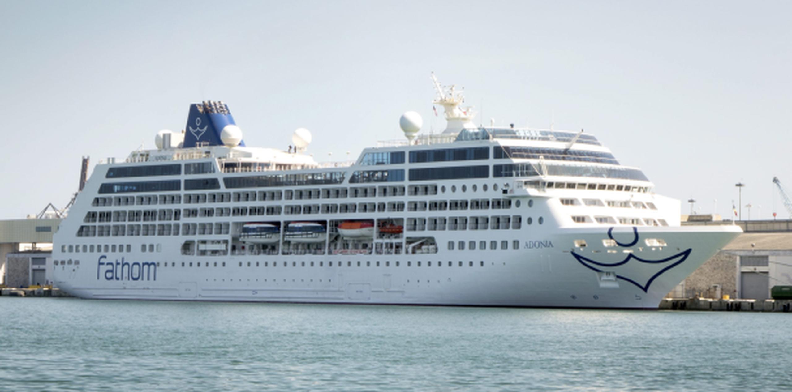 El crucero Adonia de la nueva línea de Carnival, Fathom, partirá hacia La Habana el próximo 1 de mayo como parte de la primera ruta Miami - La Habana de la compañía. (EFE/CRISTOBAL HERRERA)