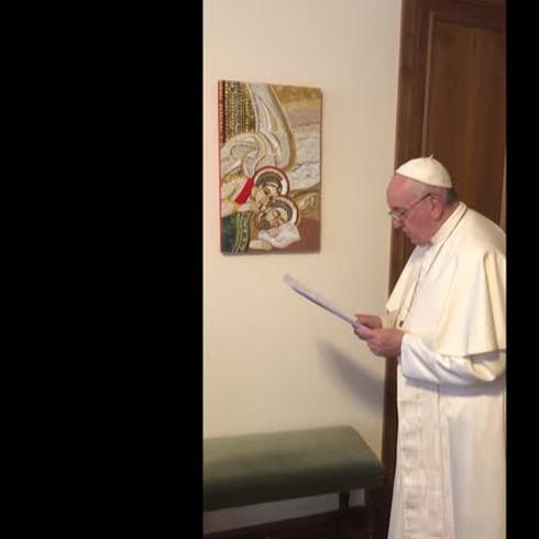 Papa Francisco dedica oración al país con más muertes por coronavirus