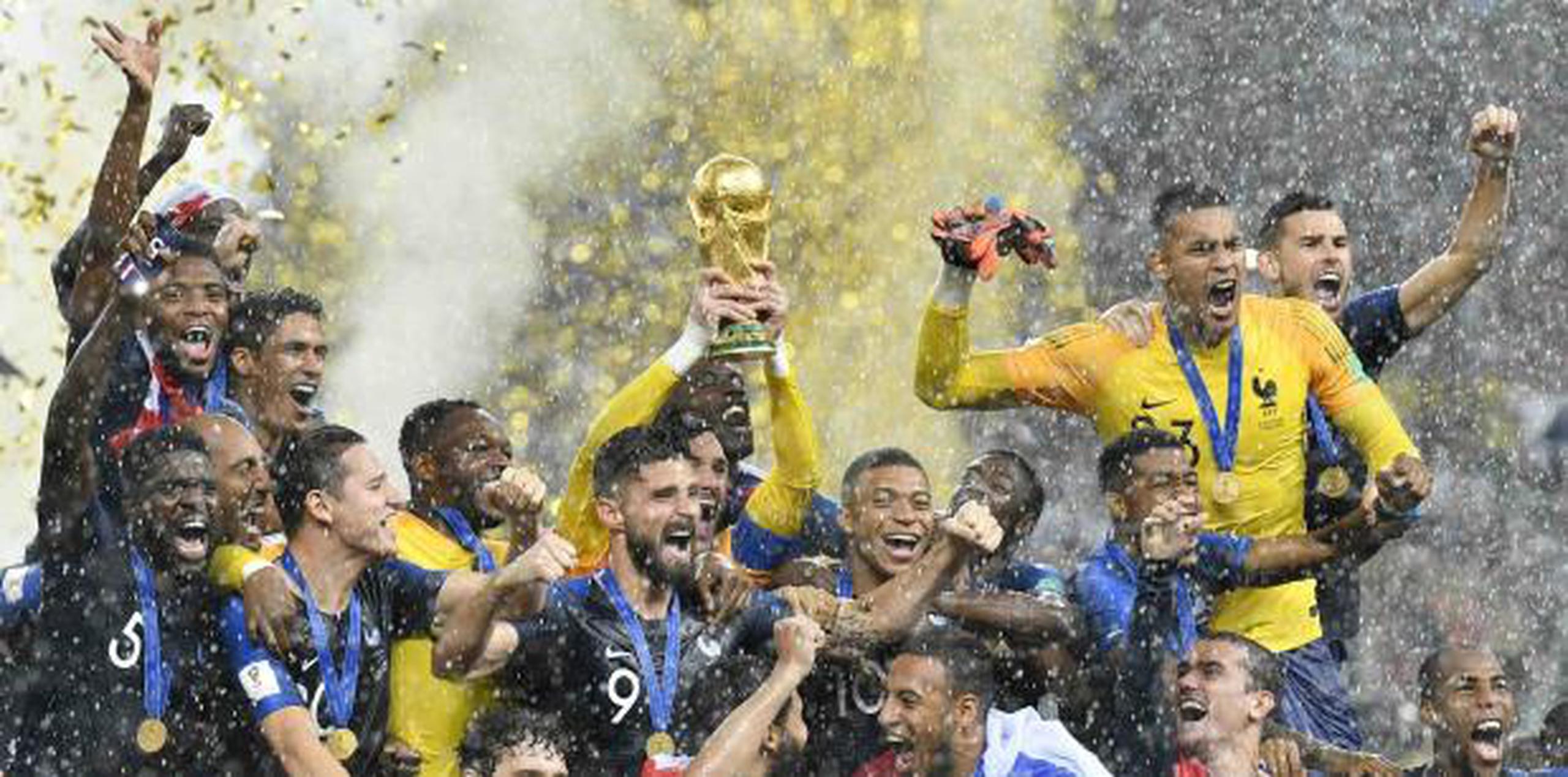 Otros dos bloques de países, uno sudamericano y otro en el norte de Europa, se han estado rumorando. Francia ganó la copa en el mundial de Rusia 2018. (archivo)