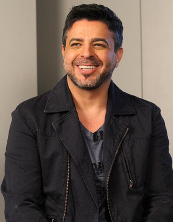 Luis Enrique celebra sus 25 años en la música-VÍDEO ...