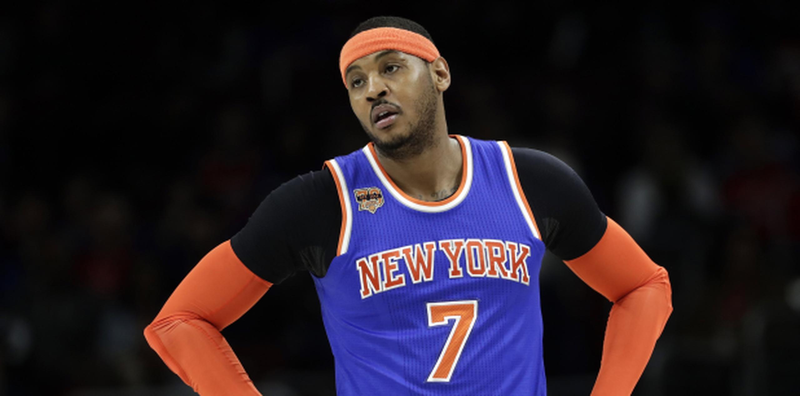 Ante la incertidumbre de su posible salida de Nueva York, Carmelo Anthony ha sido abucheado varias veces por los fanáticos de los Knicks. (Prensa Asociada)