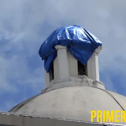 Un rayo destruye la cúpula de iglesia en Vega Alta