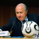 FIFA abre una investigación contra Blatter bajo sospecha de “mala gestión criminal”