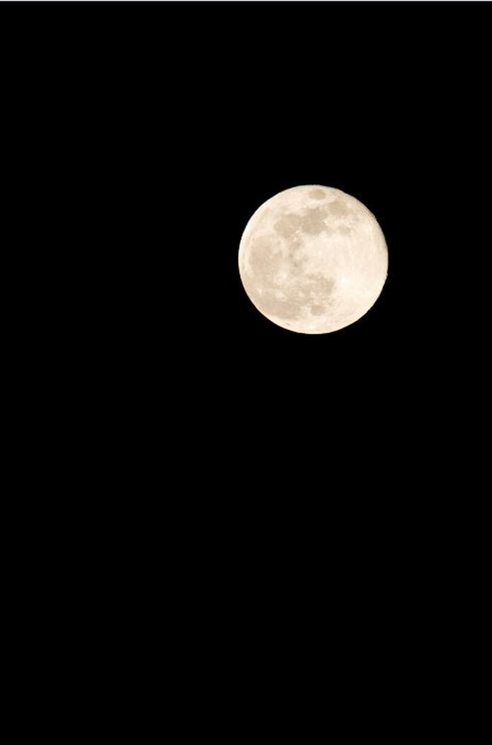 Una Luna De Nieve Ilumina El Cielo Este Fin De Semana Primera Hora
