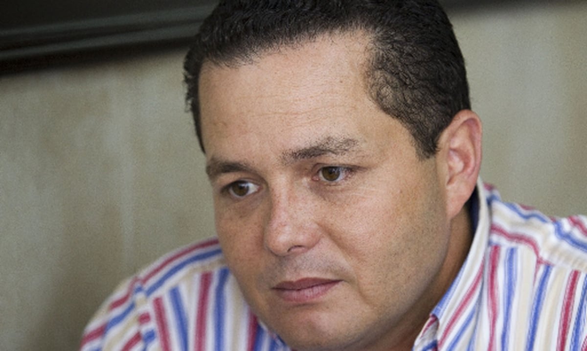 Ángel Pérez se mantiene al margen Primera Hora