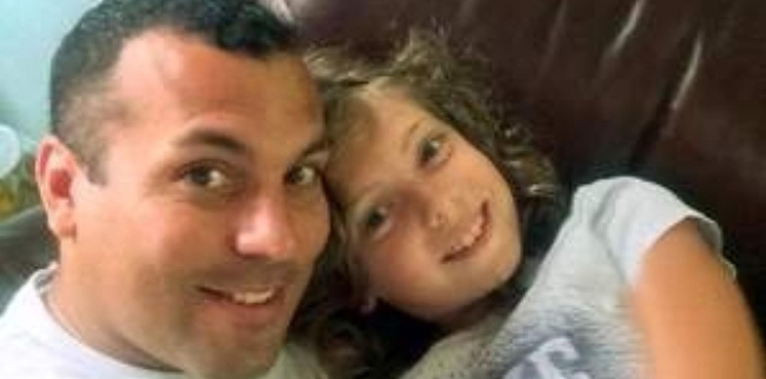 El soldado Ommy Irizarry y su hija Oceana fallecieron a consecuencia de las heridas que les ocasionó una avioneta que les cayó encima cuando disfrutaban en la playa, el pasado 27 de junio. (Archivo)