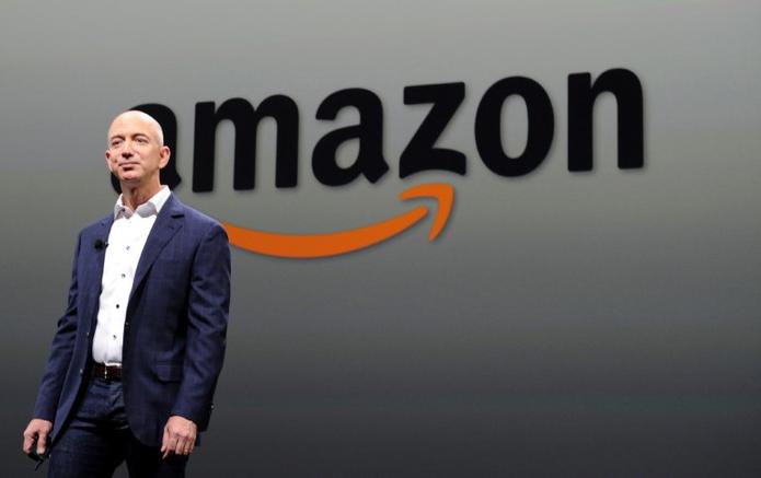 Bezos envió el memorándum a los empleados refutando la manera que el artículo de Times describe la cultura laboral del minorista de internet. (AFP)