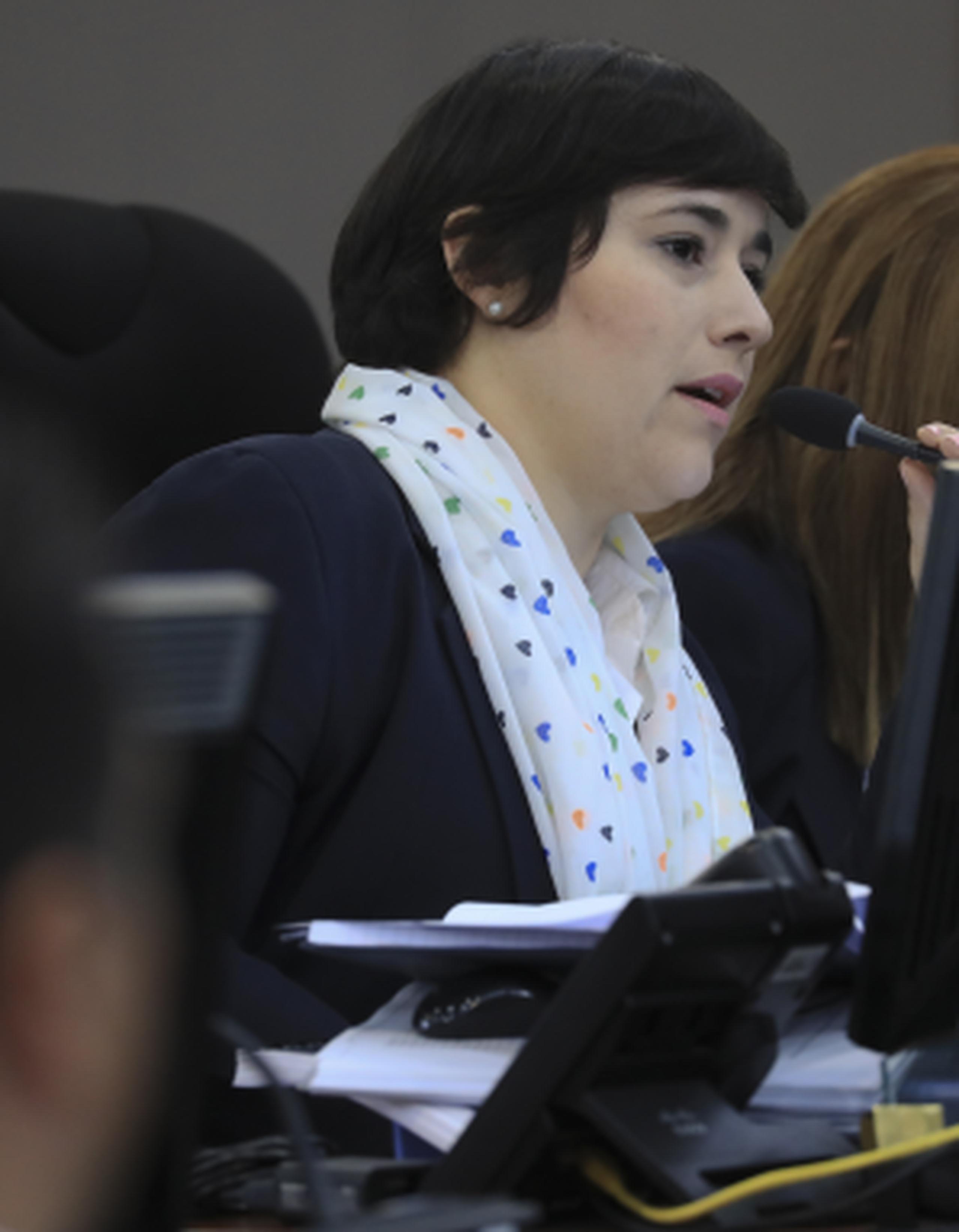 Maritza Garay, del departamento de Finanzas, depuso ayer en el último día de vistas públicas de transición en Guaynabo. El informe final deberá estar listo en siete días laborables, se informó. (teresa.canino@gfrmedia.com)