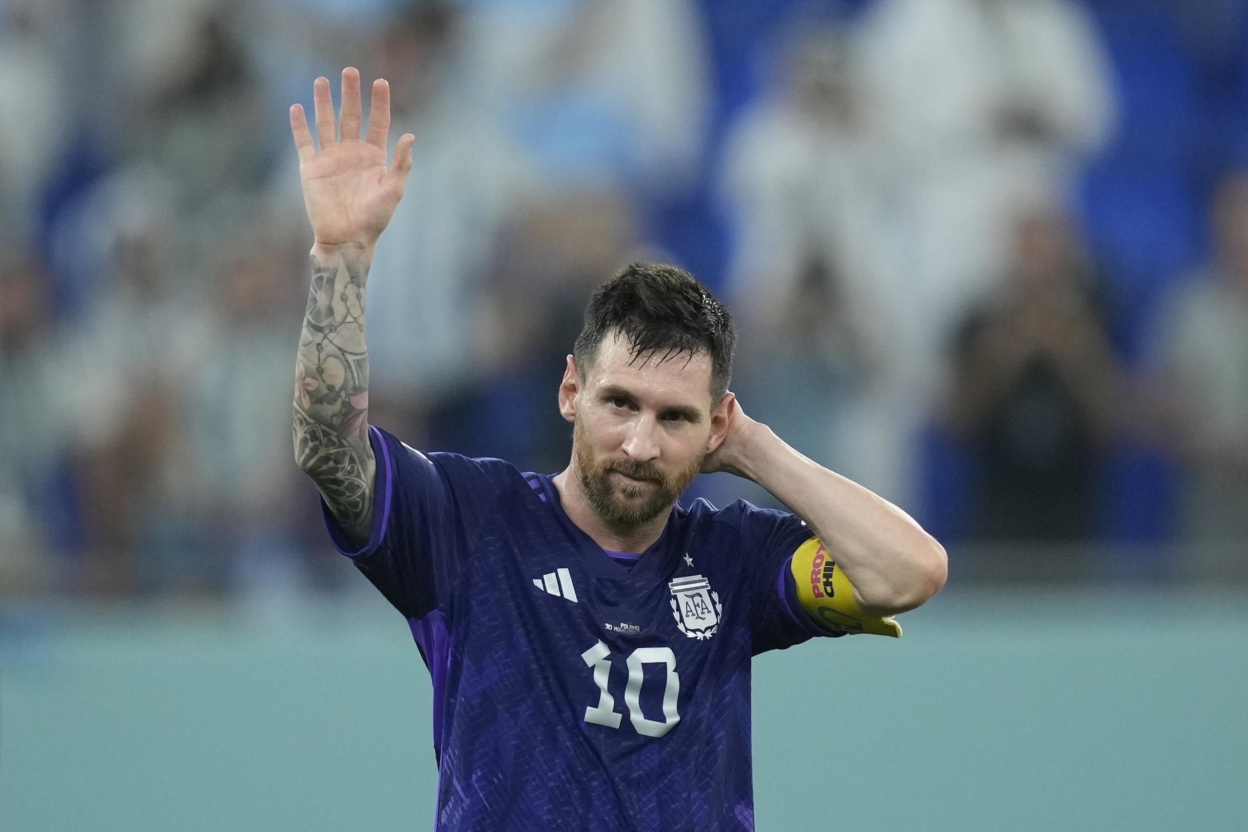 El delantero Lionel Messi lidera a un equipo argentino que, tras un inicio dudoso, mejoró y podría ser candidato al campeonato.