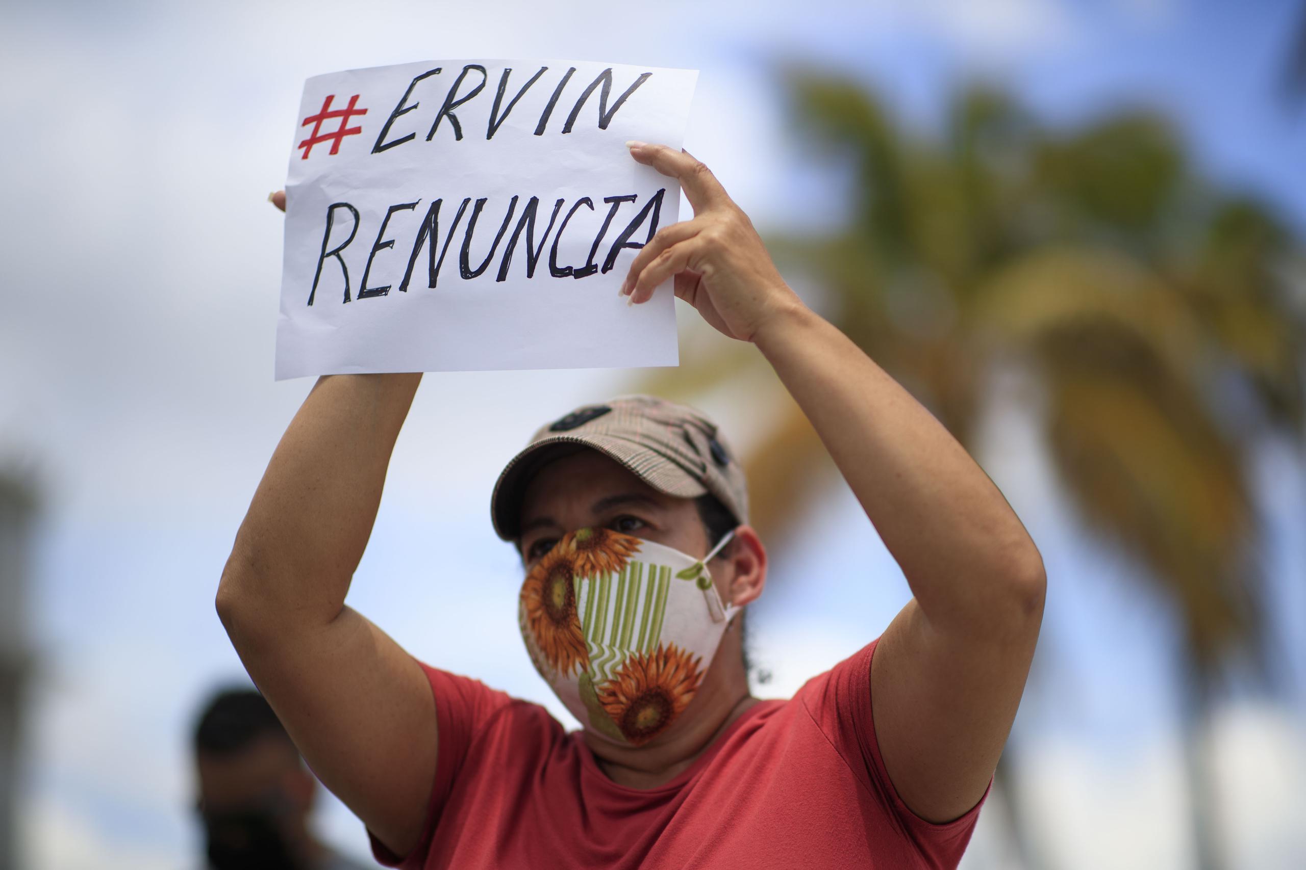 Para un sector de los manifestantes, el presidente de Camarero, Ervin Rodríguez, debería renunciar. 