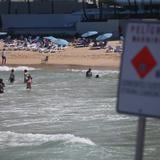 Emiten alerta por fuertes corrientes marinas en las playas