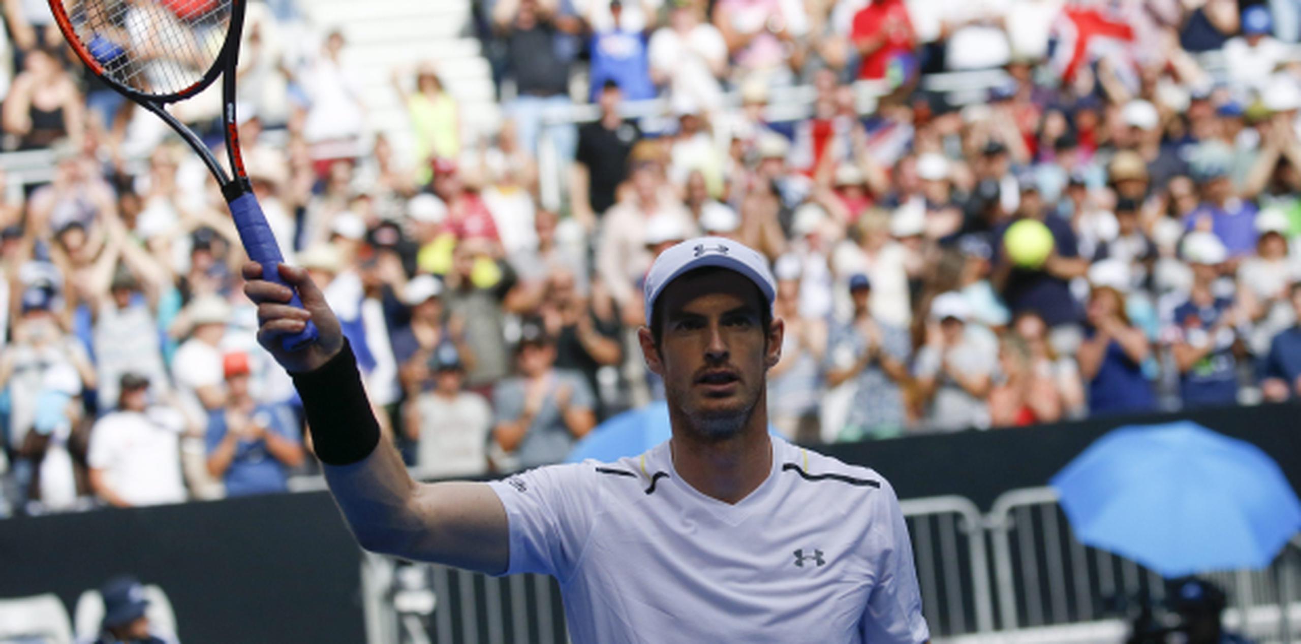 El tenista británico Andy Murray celebra su victoria ante el estadounidense Sam Querrey. (Agencia EFE)