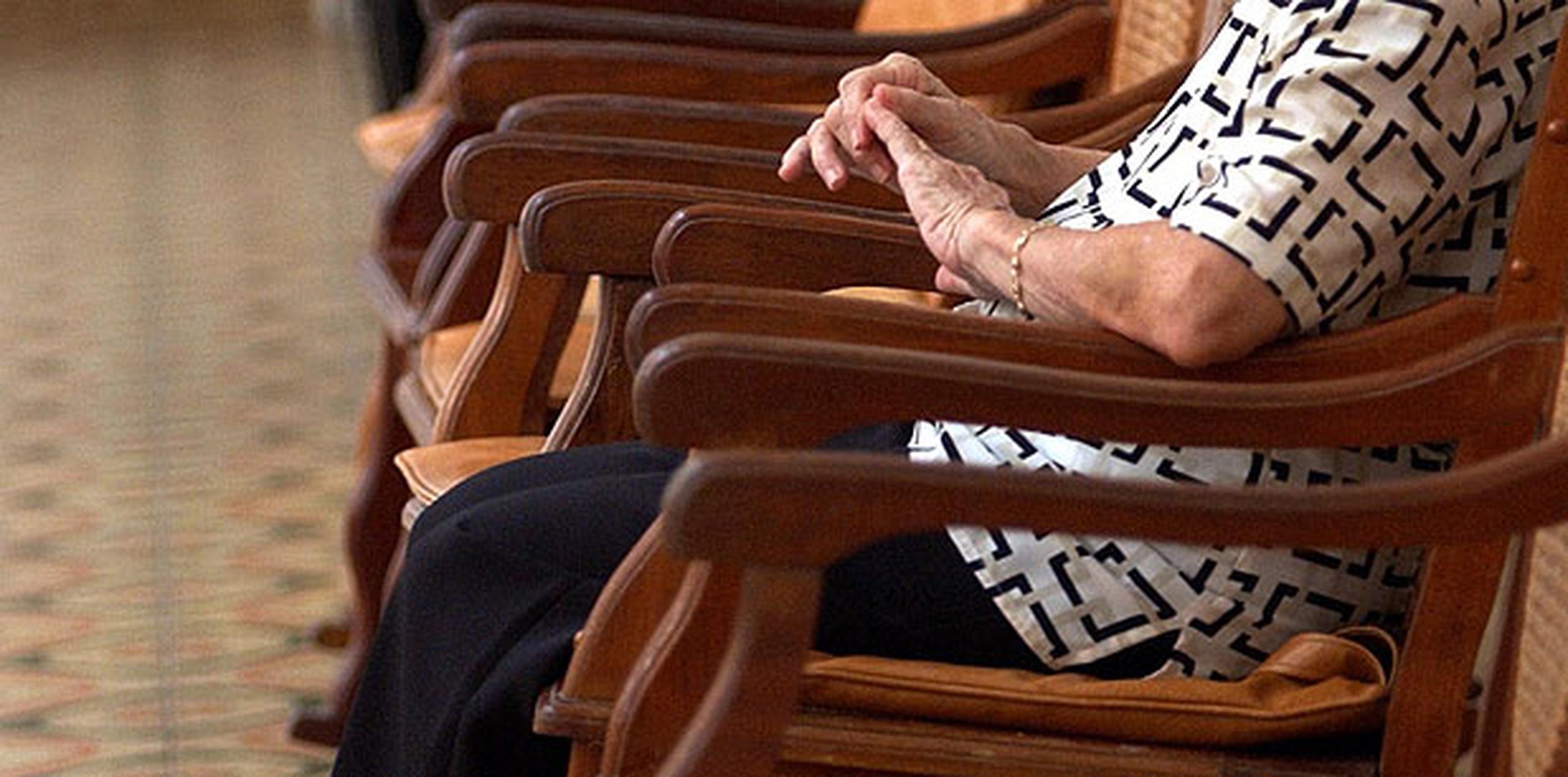 Según sus últimas cifras, más de la mitad de las personas mayores de 75 años en el país, unas 700,000, se sienten solas. (Archivo)