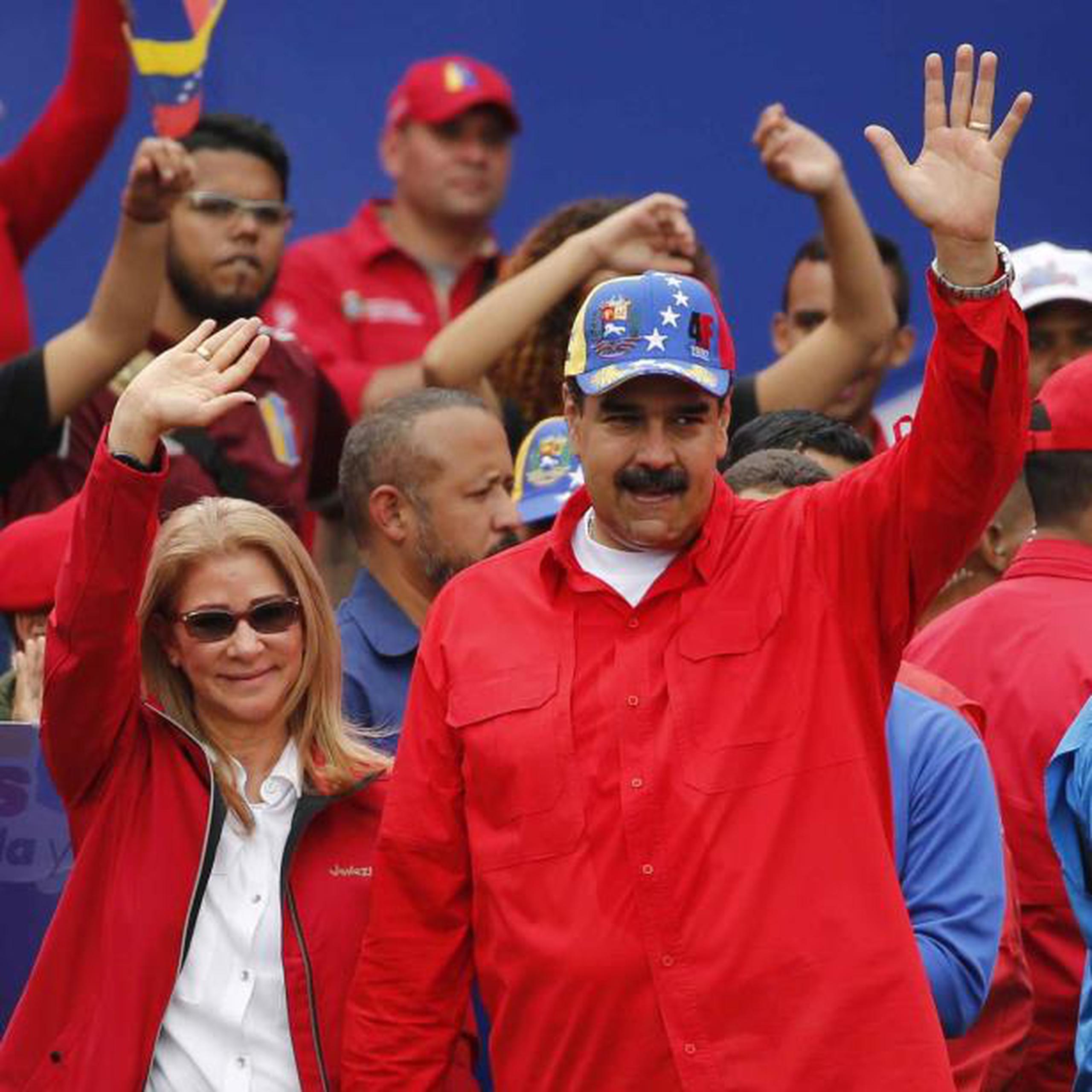 Cilia Flores es considerada por algunos como el poder en la sombra, detrás de Nicolás Maduro. (Archivo)