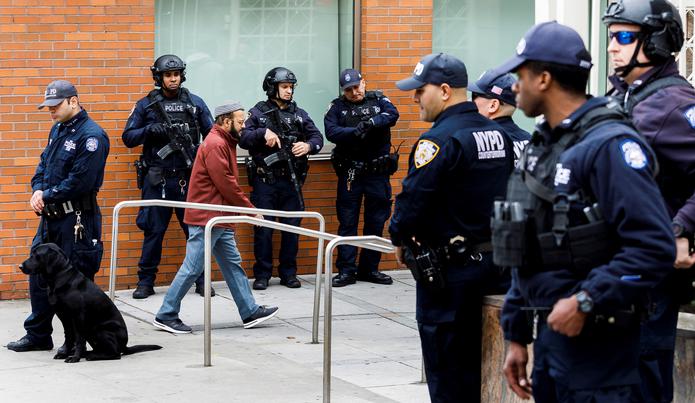 Policías de la ciudad de Nueva York. EFE/ Justin Lane