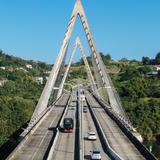 Pierluisi pide a contralora que investigue irregularidades del puente Atirantado