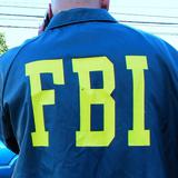 Policía mata a hombre que intentó irrumpir en oficina de FBI