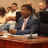 “Nuestro enfoque principal es la gente”, dice Nino Correa en su vista de confirmación