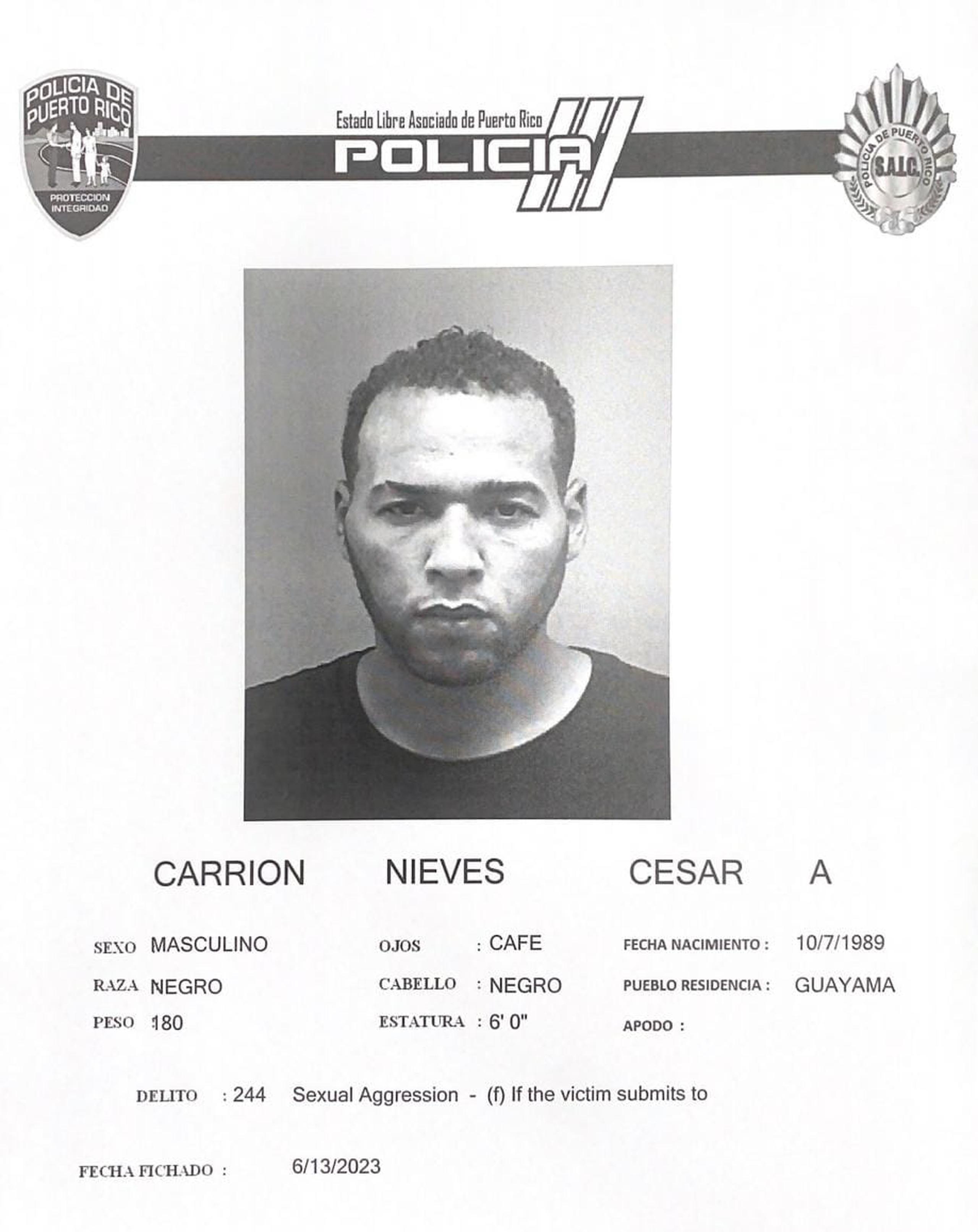 César A. Carrión Nieves enfrenta cargos por agresión sexual, maltrato de menores y apropiación ilegal.