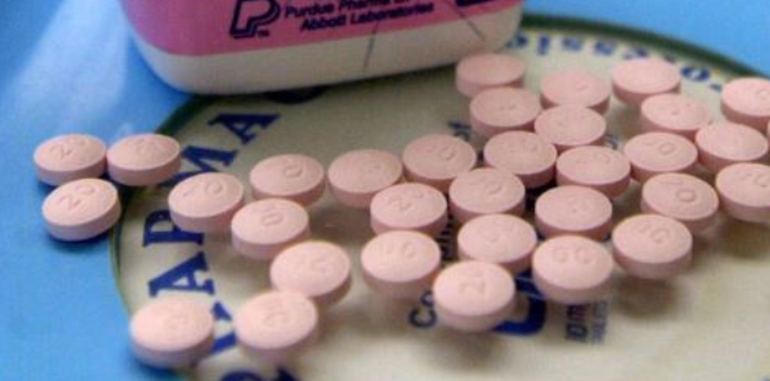 Se informó que los opiáceos estuvieron involucrados en más de 42,000 muertes por sobredosis en 2016. (Archivo)