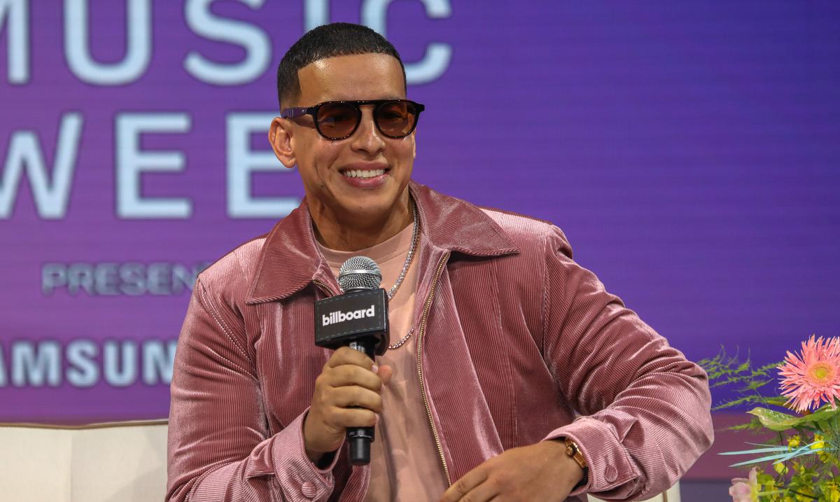 Daddy Yankee dedicated a moving message to his wife after his official retirement