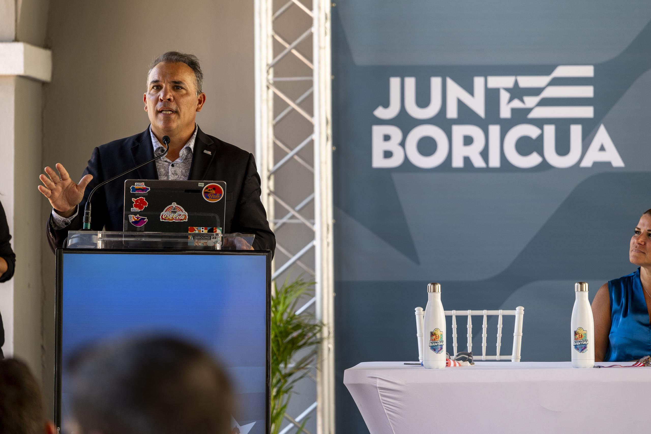 Pedro Zorrilla, Principal Oficial Ejecutivo de GFR Media, explicó que Junte Boricua tiene como fin atraer a más de 50,000 puertorriqueños y amigos del extranjero a disfrutar de los encantos del país entre el 1 de mayo hasta el 31 de agosto.