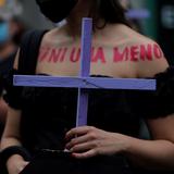 Policía evalúa posibles rutas de marcha feminista por expreso Las Américas para abrirles paso