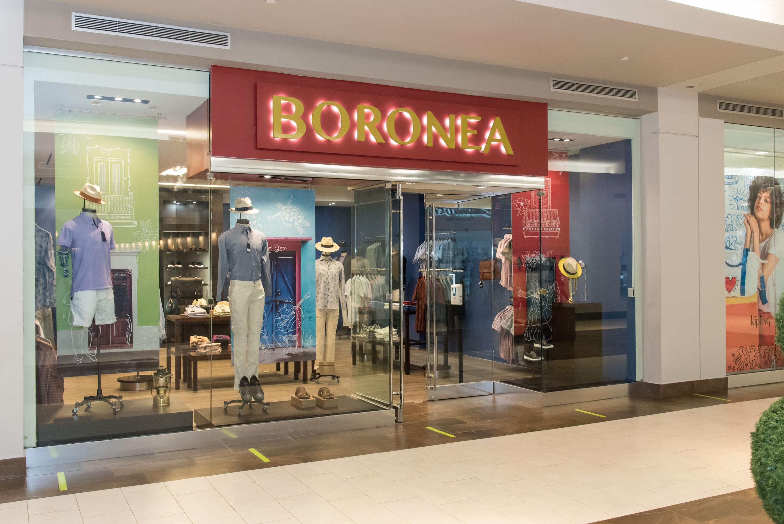 Boronea, Euromoda Sport, Resveralife y Roma son las tiendas que acaban de abrir sus puertas en este último trimestre del año en el centro comercial.