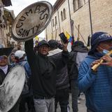 Ciudad en Ecuador está sitiada y en crisis por protestas
