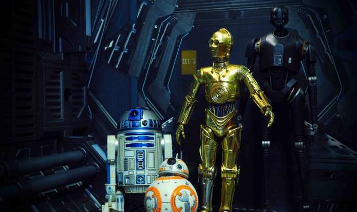 R2-D2, BB-8, C-3PO y K-2SO. (Archivo)