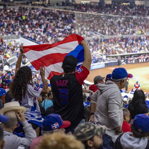 FOTOS: Así fue el juego entre Puerto Rico y Dominicana en la Serie del Caribe