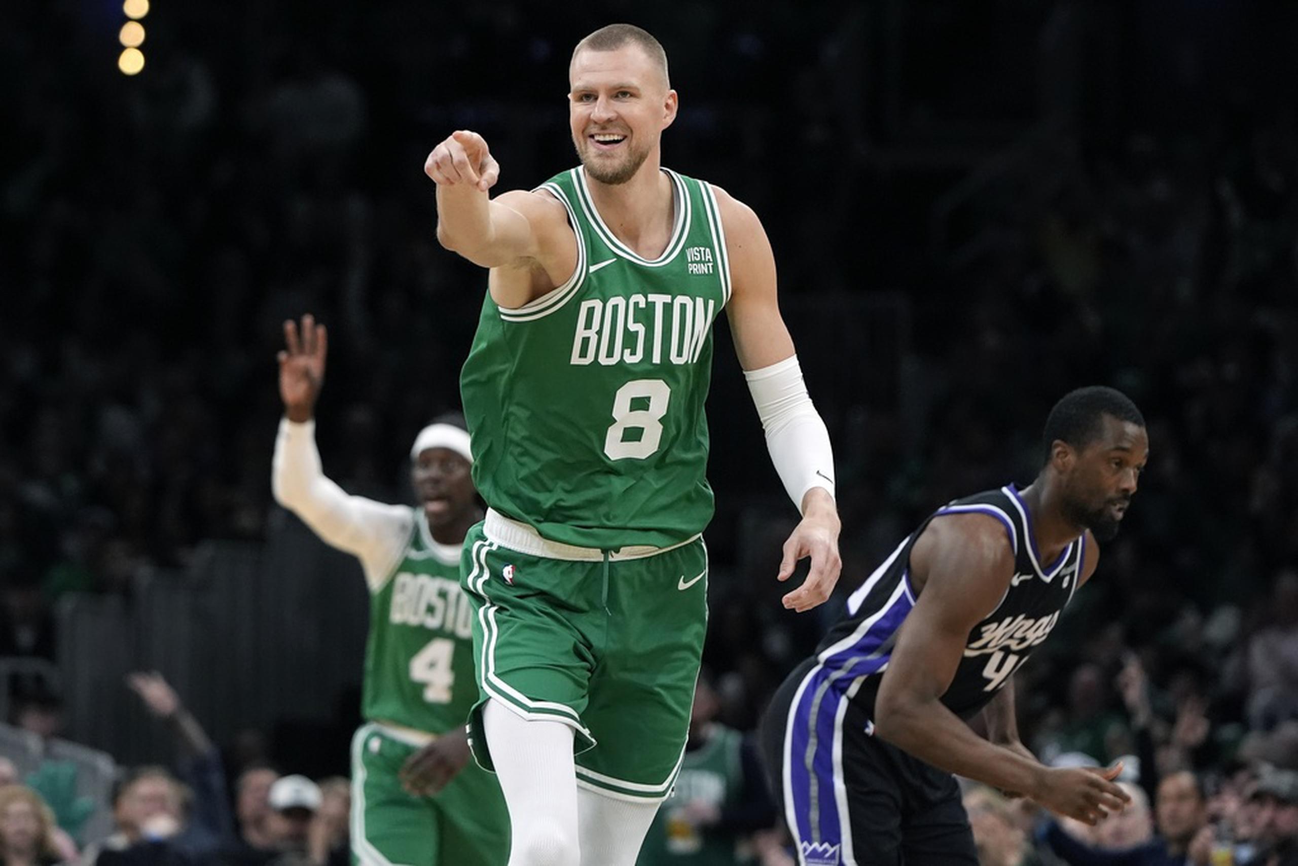 Kristaps Porzingis y los Celtics de Boston, terminaron la fase regular con el mejor récord de la NBA.