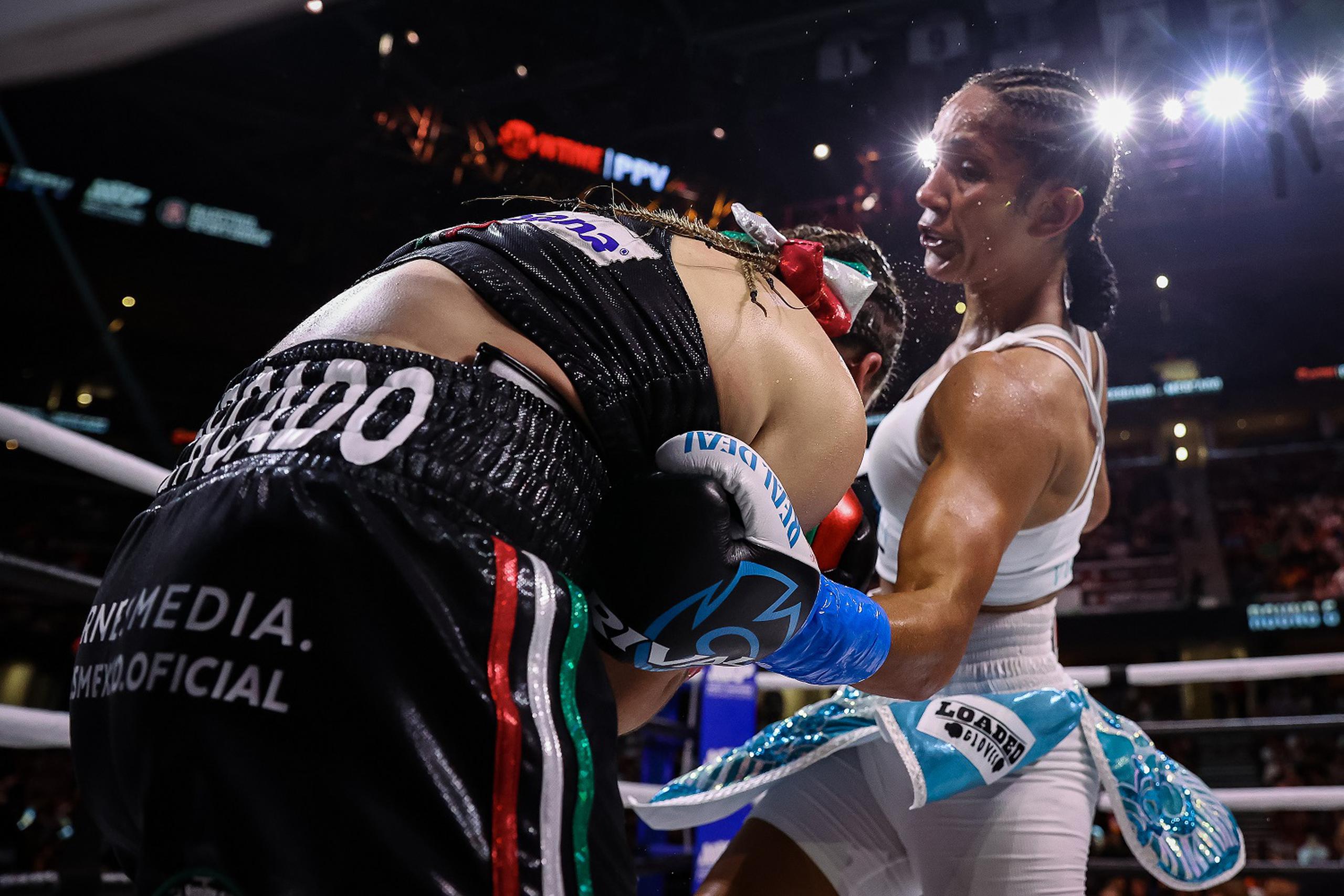 Amanda Serrano derrota a Yamileth Mercado (Amanda Westcott/SHOWTIME)
