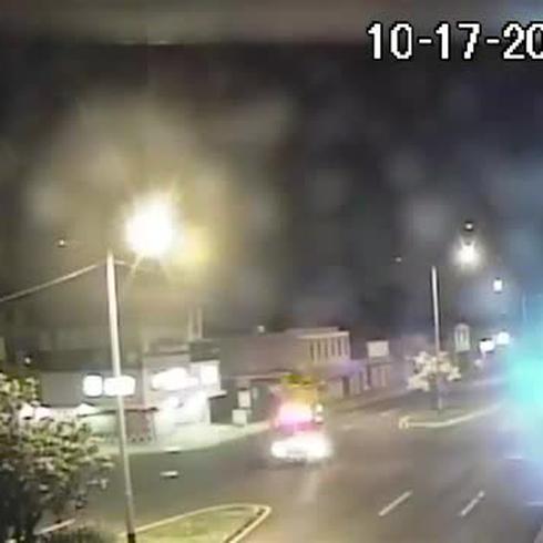 Autoridades tienen vídeo del responsable de incendiar sistema de fotomultas