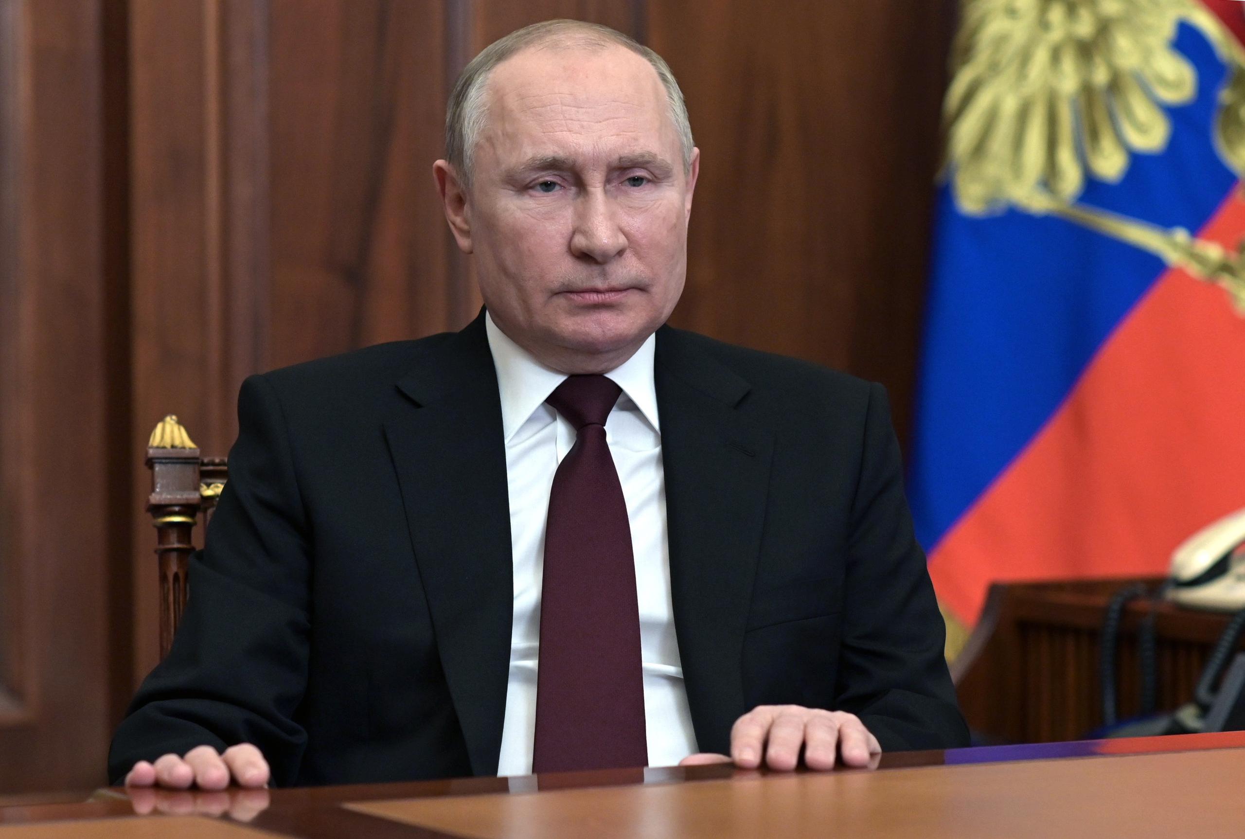 Putin dio instrucciones de poner en alerta sus fuerzas de disuasión nuclear en una reunión este domingo con el ministro de Defensa ruso y el jefe del Estado mayor de las Fuerzas Armadas. (EFE/EPA/ALEKSEY NIKOLSKYI/SPUTNIK/KREMLIN POOL / Archivo)