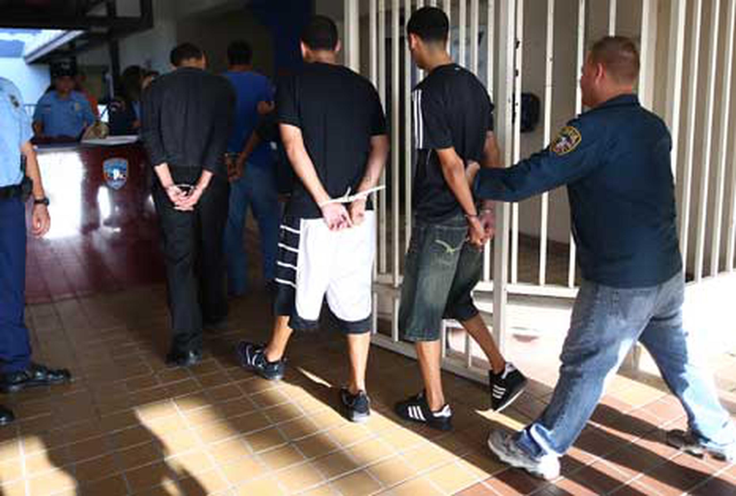 Los 116 arrestos diligenciados responden a una solicitud de 181 órdenes de arresto emitidas por varios tribunales de Puerto Rico. (Jose.madera@gfrmedia.com)