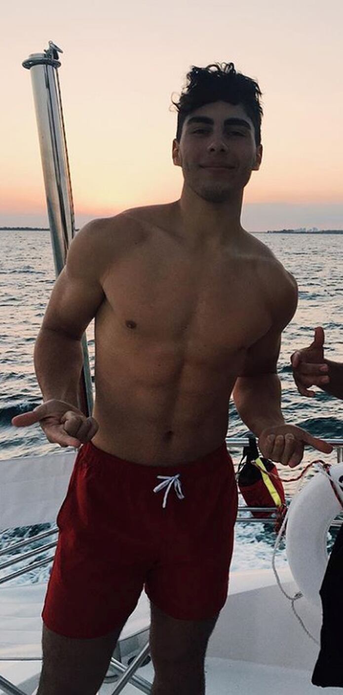 Las 10 fotos más sexis del hijo de Chayanne - Primera Hora