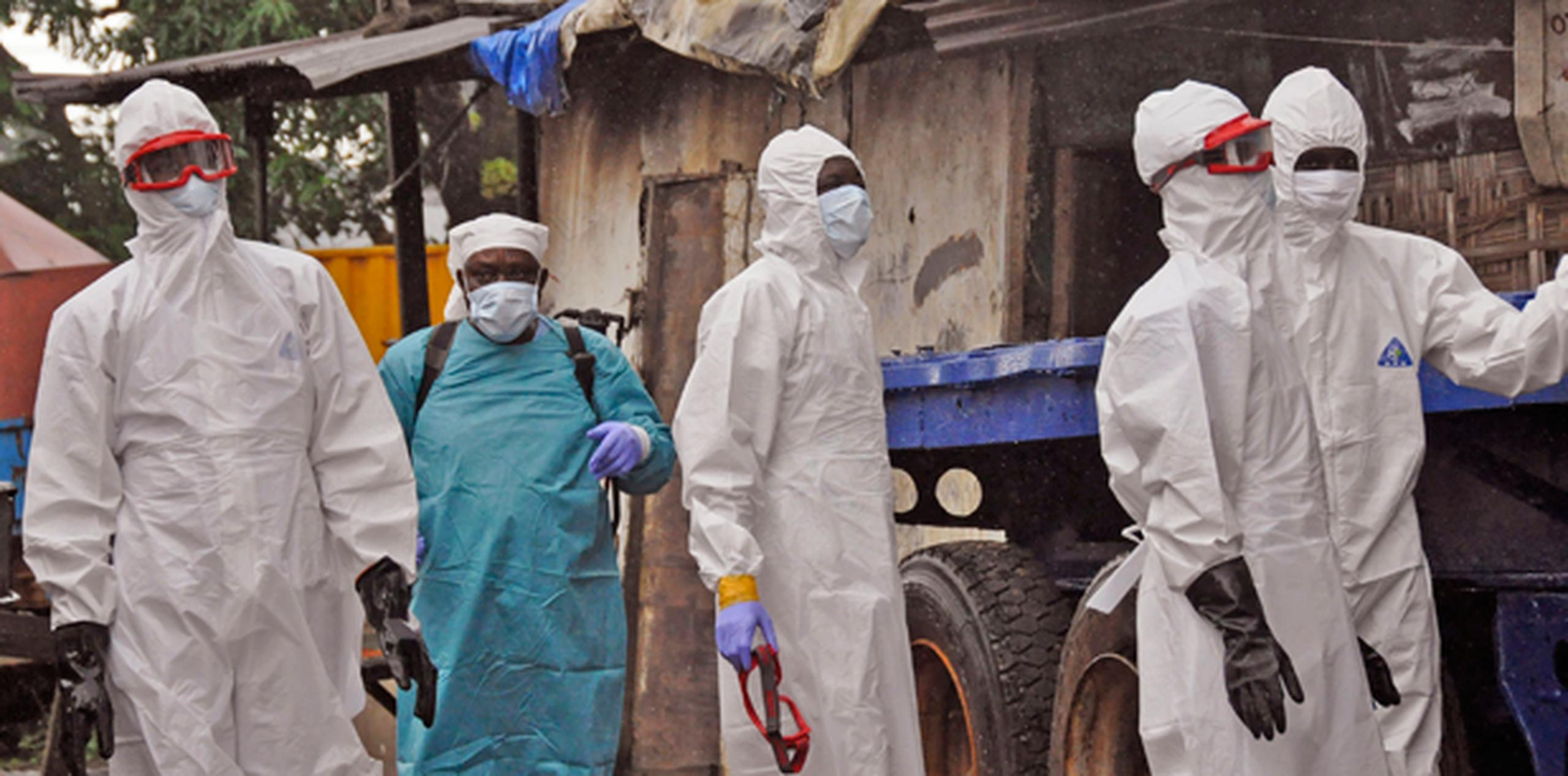 El ébola ha matado a más de 1,500 personas este año y la Organización Mundial de la Salud dijo que los casos podrían aumentar hasta 20,000 antes de que se controle el brote. (AP)
