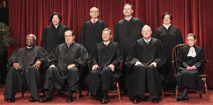 El juez progresista Stephen Breyer fue más allá y se cuestionó la constitucionalidad de la pena de muerte como castigo. (AP Photo/Pablo Martinez Monsivais, File)