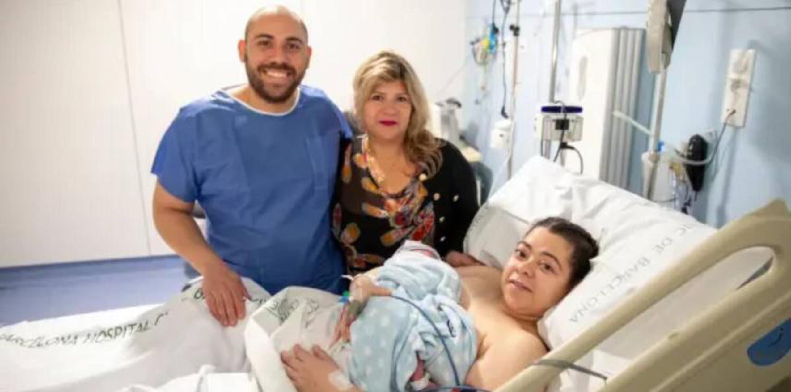 María Montes dio a luz a Manuel, quien nació el pasado 2 de enero y pesó 6.39 libras.