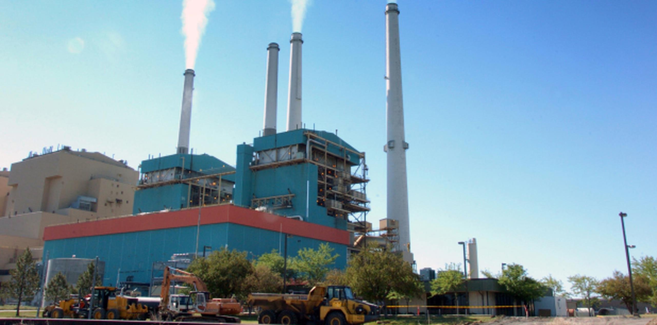 Los oponentes de la industria energética estadounidenses criticaban las regulaciones por ser una de las más onerosas jamás impuestas al sector. (AP)