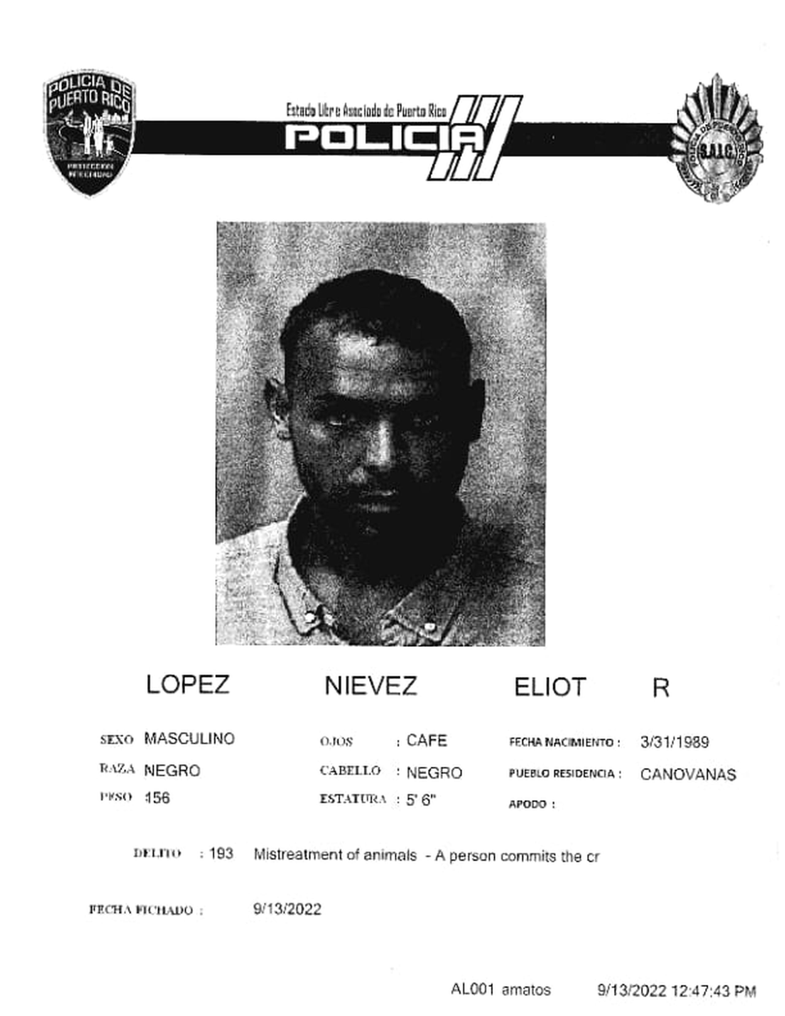 Elliot R. López Nieves fue acusado por maltrato de animales ya que se alega que tenía a sus dos perros desnutridos.