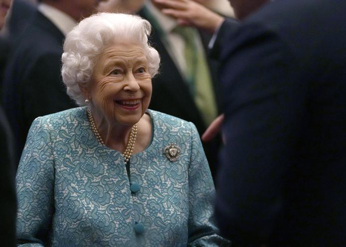 Los médicos le pidieron a la monarca de 95 años descansar otras dos semanas.