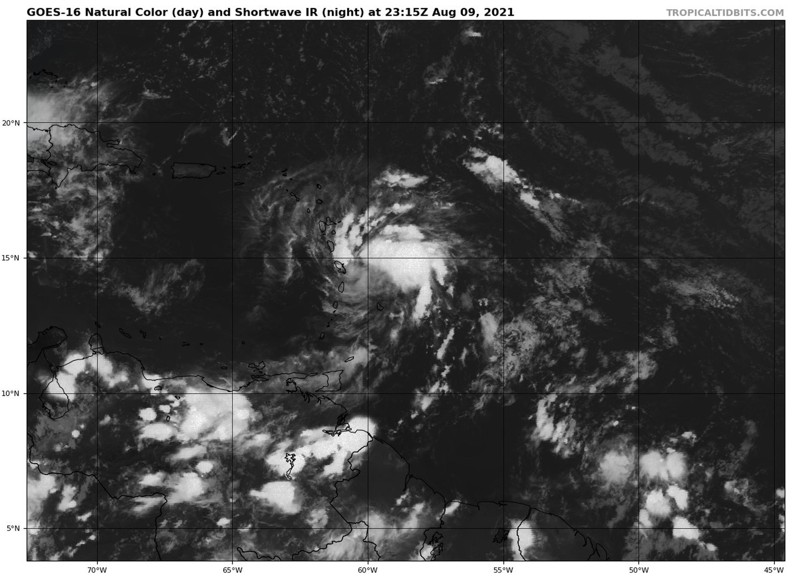 A las 8:00 de la noche el potencial de desarrollo ciclónico de la onda tropical aumentó a 90 por ciento. (NOAA)