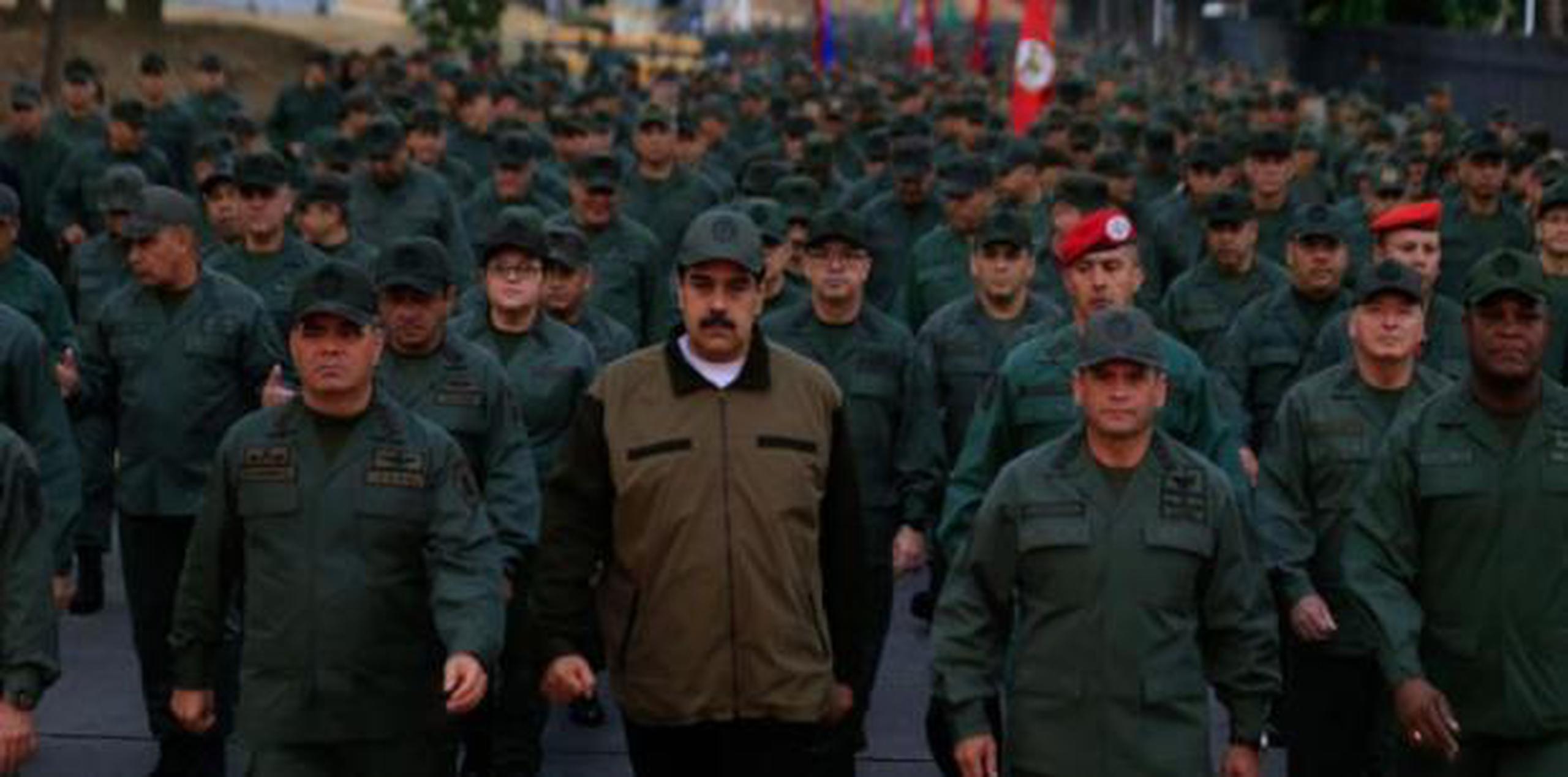 Maduro pidió a las autoridades de la base que los cadetes estudien esa doctrina, sintetizada en la frase de "América para los americanos". (Captura)